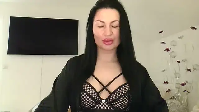 Helena7077 online show from 9, 1, 2025