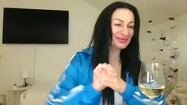 Helena7077 online show from 31, 1, 2025