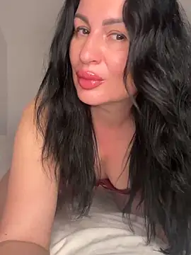 Helena7077 online show from 18, 4, 2026