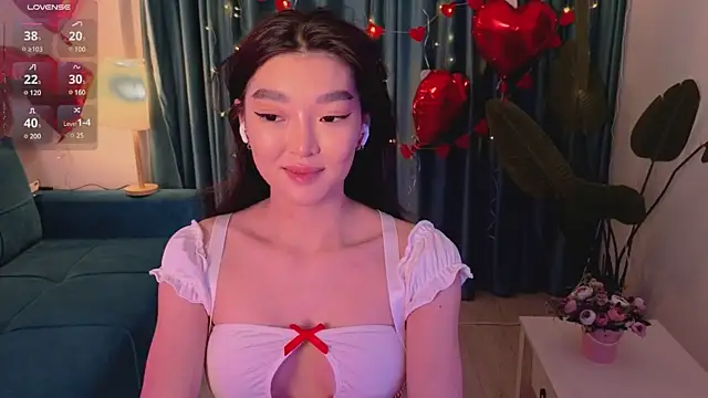 AudreyMell online show from 17, 2, 2025