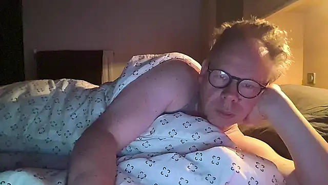 kinkyslet8 online show from 1, 12, 2025