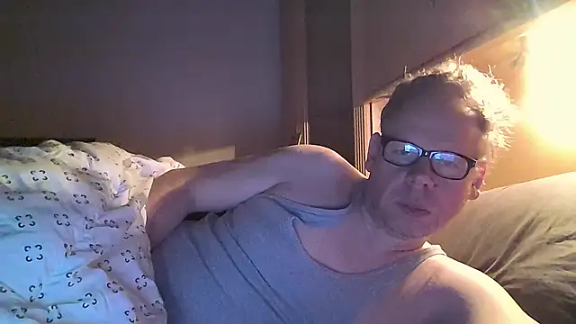 kinkyslet8 online show from 6, 1, 2026