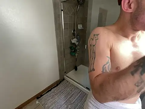 Snapshot of RuffClvb chatting on 12, 2, 2025 RuffClvb online show from 12, 2, 2025