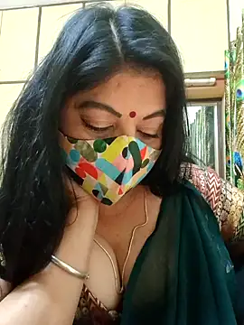 Snapshot of Ratna-777 chatting on 8, 3, 2025 Ratna-777 online show from 8, 3, 2025