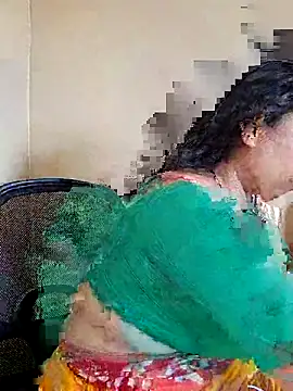 Snapshot of DREAM_GIRL-30 chatting on 18, 5, 2026 DREAM GIRL-30 online show from 18, 5, 2026