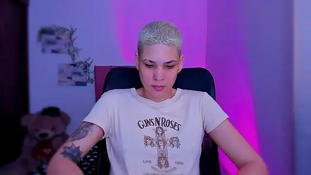 Charlee pink online show from 10, 2, 2026