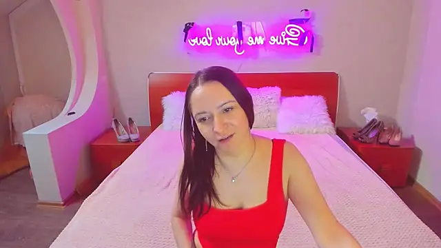 Snapshot of AngellLika chatting on 2, 5, 2026 AngellLika online show from 2, 5, 2026
