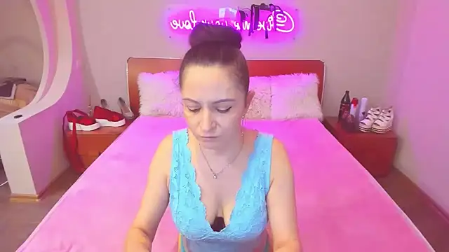 Snapshot of AngellLika chatting on 30, 5, 2026 AngellLika online show from 30, 5, 2026