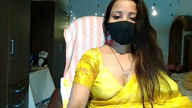 Cute-Tara online show from 25, 1, 2025