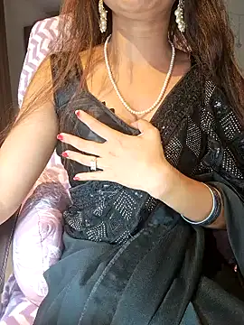 Cute-Tara online show from 2, 2, 2025