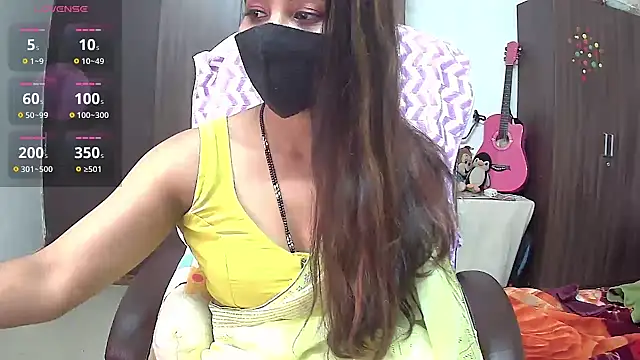 Cute-Tara online show from 1, 3, 2025