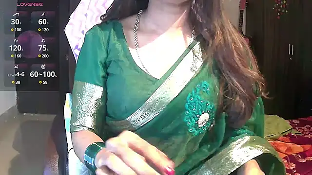 Cute-Tara online show from 2, 3, 2025