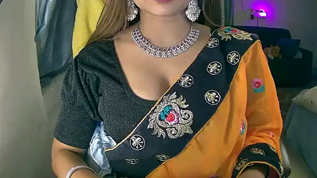 Cute-Tara online show from 16, 10, 2025