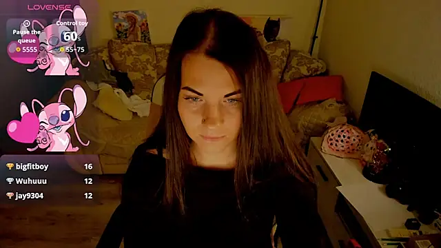 Snapshot of masha19981 chatting on 16, 12, 2025 masha19981 online show from 16, 12, 2025