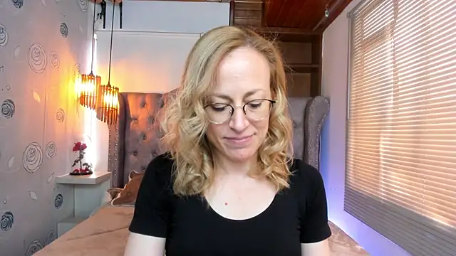 Snapshot of SammySanders chatting on 6, 1, 2025 SammySanders online show from 6, 1, 2025