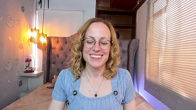 Snapshot of SammySanders chatting on 15, 2, 2025 SammySanders online show from 15, 2, 2025