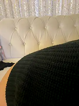 asikiz7771 online show from 18, 10, 2025