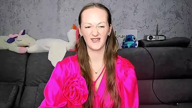 Snapshot of DreameSoul chatting on 2, 12, 2025 DreameSoul online show from 2, 12, 2025