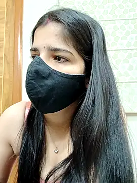 Snapshot of aaliya_bhattt chatting on 1, 2, 2025 aaliya bhattt online show from 1, 2, 2025