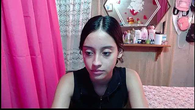 Snapshot of Lunawillis chatting on 3, 2, 2026 Lunawillis online show from 3, 2, 2026