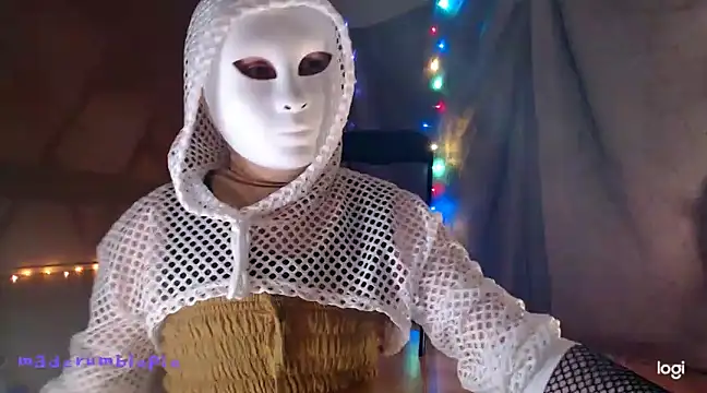 madcrumblepie online show from 20, 1, 2025