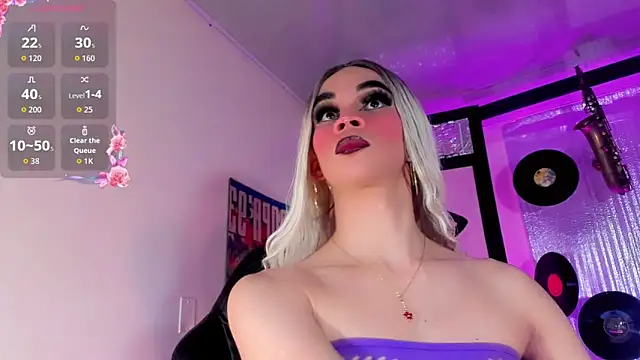 Snapshot of lizeth_Duarte chatting on 10, 10, 2025 lizeth Duarte online show from 10, 10, 2025