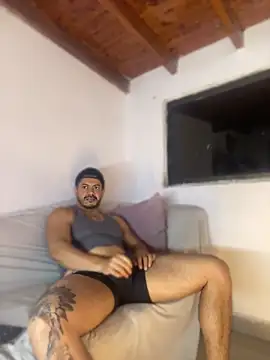 AndresSmith   online show from 17, 4, 2026