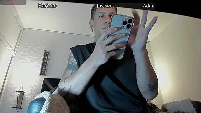 nakedfoam1 online show from 10, 11, 2025