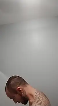 Snapshot of DirtyNorth chatting on 4, 1, 2025 DirtyNorth online show from 4, 1, 2025