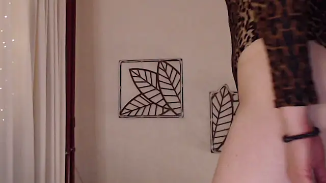 Snapshot of pepper_milf chatting on 10, 3, 2025 pepper milf online show from 10, 3, 2025