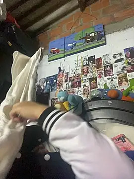 dafne19  online show from 18, 11, 2025