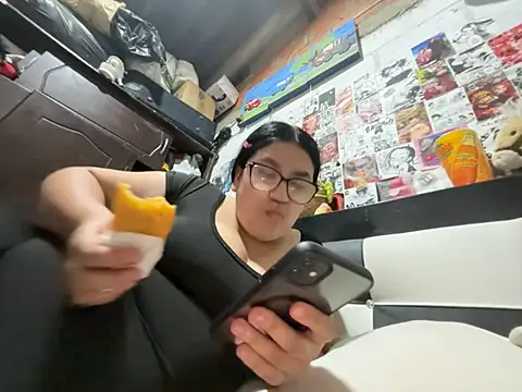 dafne19  online show from 11, 4, 2026