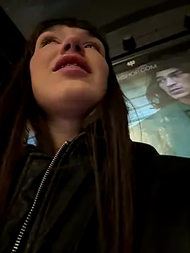 Sophie Avory online show from 2, 10, 2025