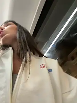 Sophie Avory online show from 15, 10, 2025