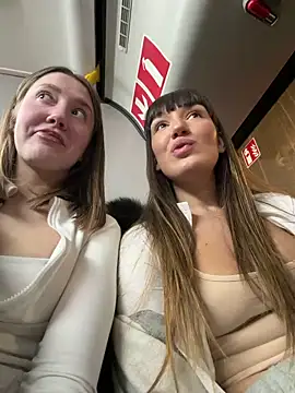 Sophie Avory online show from 1, 2, 2026