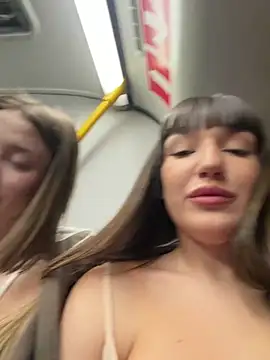 Sophie Avory online show from 28, 3, 2026