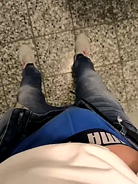 Snapshot of geilehecke1 chatting on 6, 12, 2024 geilehecke1 online show from 6, 12, 2024