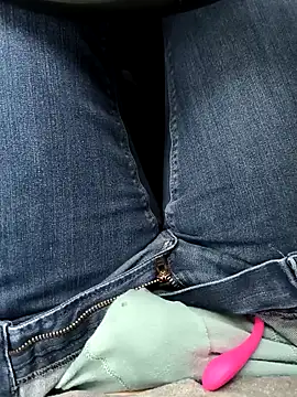 Snapshot of geilehecke1 chatting on 6, 11, 2025 geilehecke1 online show from 6, 11, 2025