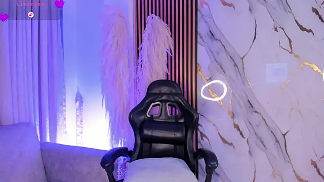 LiaFlowers online show from 21, 4, 2026