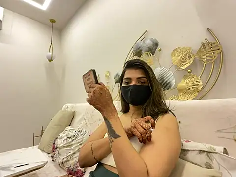 Snapshot of MaYaa__11 chatting on 28, 4, 2026 MaYaa 11 online show from 28, 4, 2026