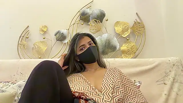 Snapshot of MaYaa__11 chatting on 20, 5, 2026 MaYaa 11 online show from 20, 5, 2026