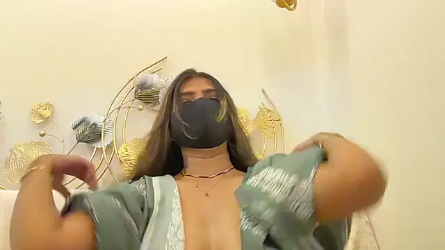 Snapshot of MaYaa__11 chatting on 1, 6, 2026 MaYaa 11 online show from 1, 6, 2026