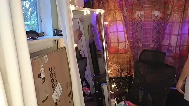 cunty tranny lydia online show from 20, 12, 2025