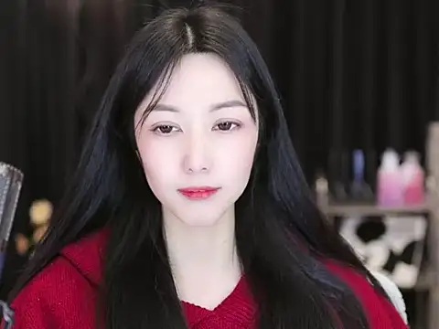 Nuyoah-77 online show from 10, 1, 2025