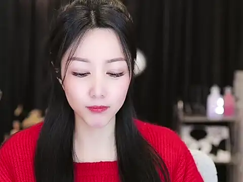 Nuyoah-77 online show from 14, 2, 2025