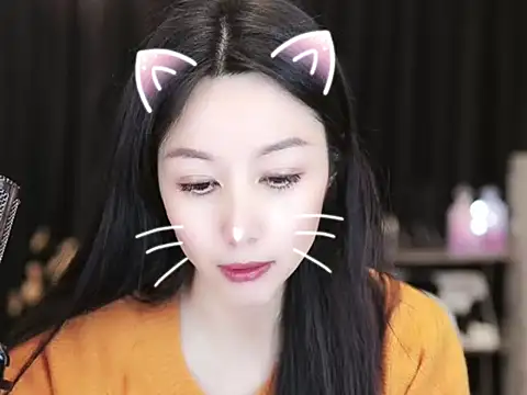 Nuyoah-77 online show from 25, 2, 2025