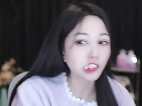 Nuyoah-77 online show from 15, 2, 2026