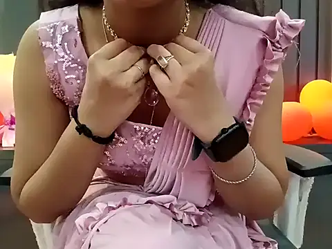 GoldnessAishu online show from 8, 2, 2025