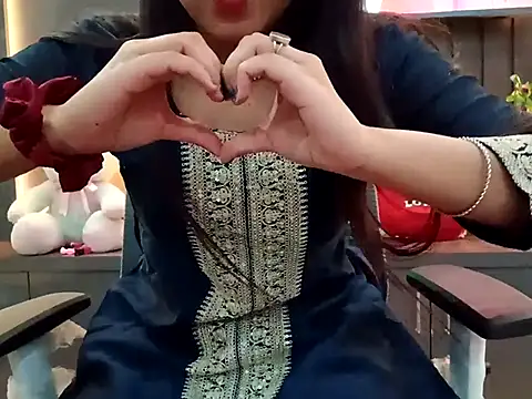 GoldnessAishu online show from 19, 3, 2025