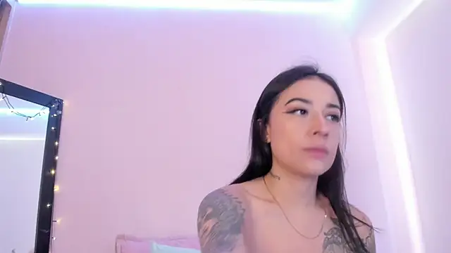 ValeriaCox online show from 18, 2, 2025